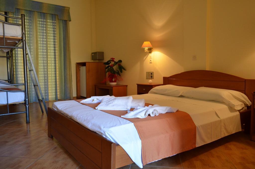 Begeti Bay Hotel Skaleta Exteriör bild